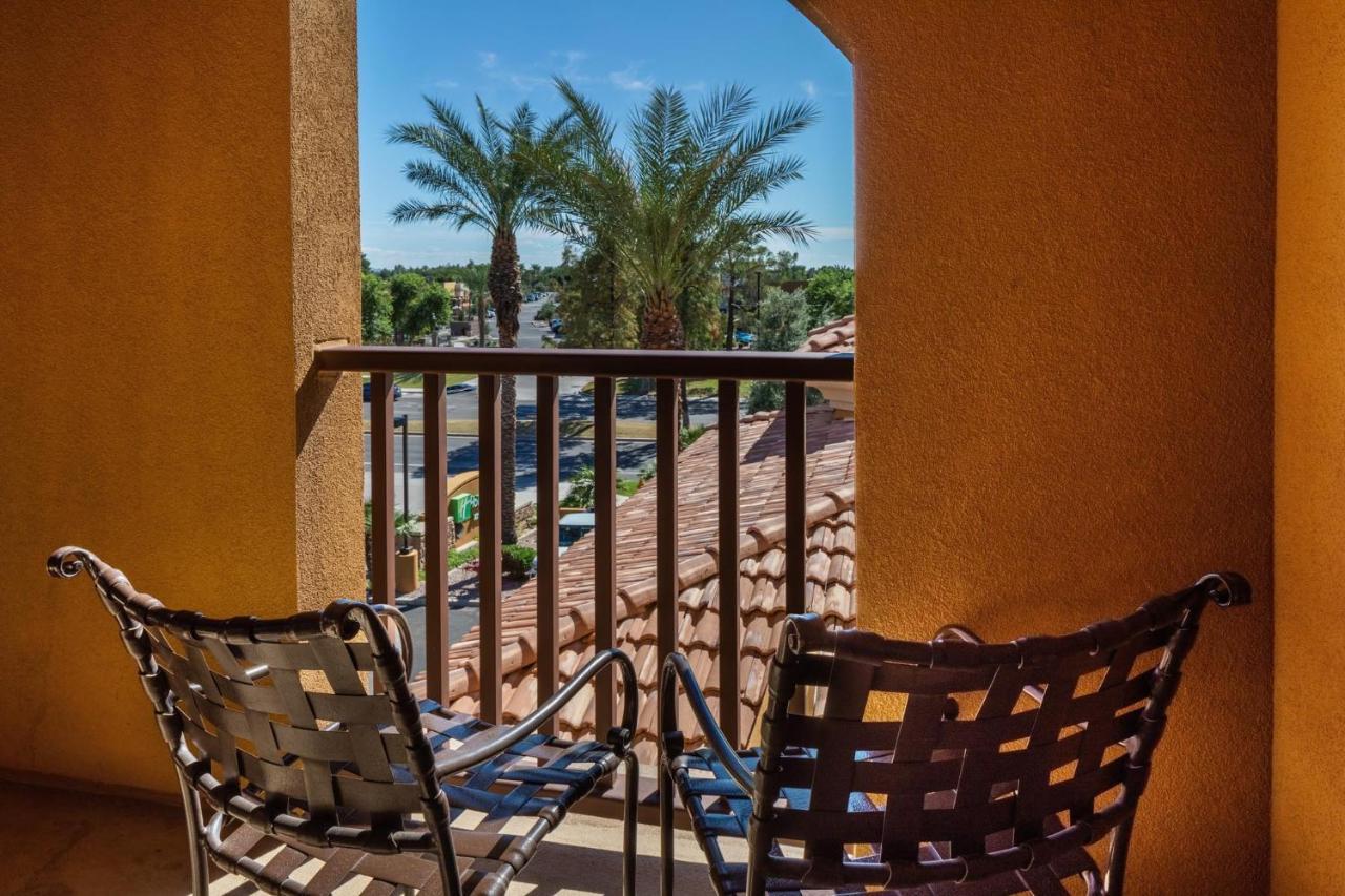 Holiday Inn Phoenix/Chandler By Ihg Exterior photo