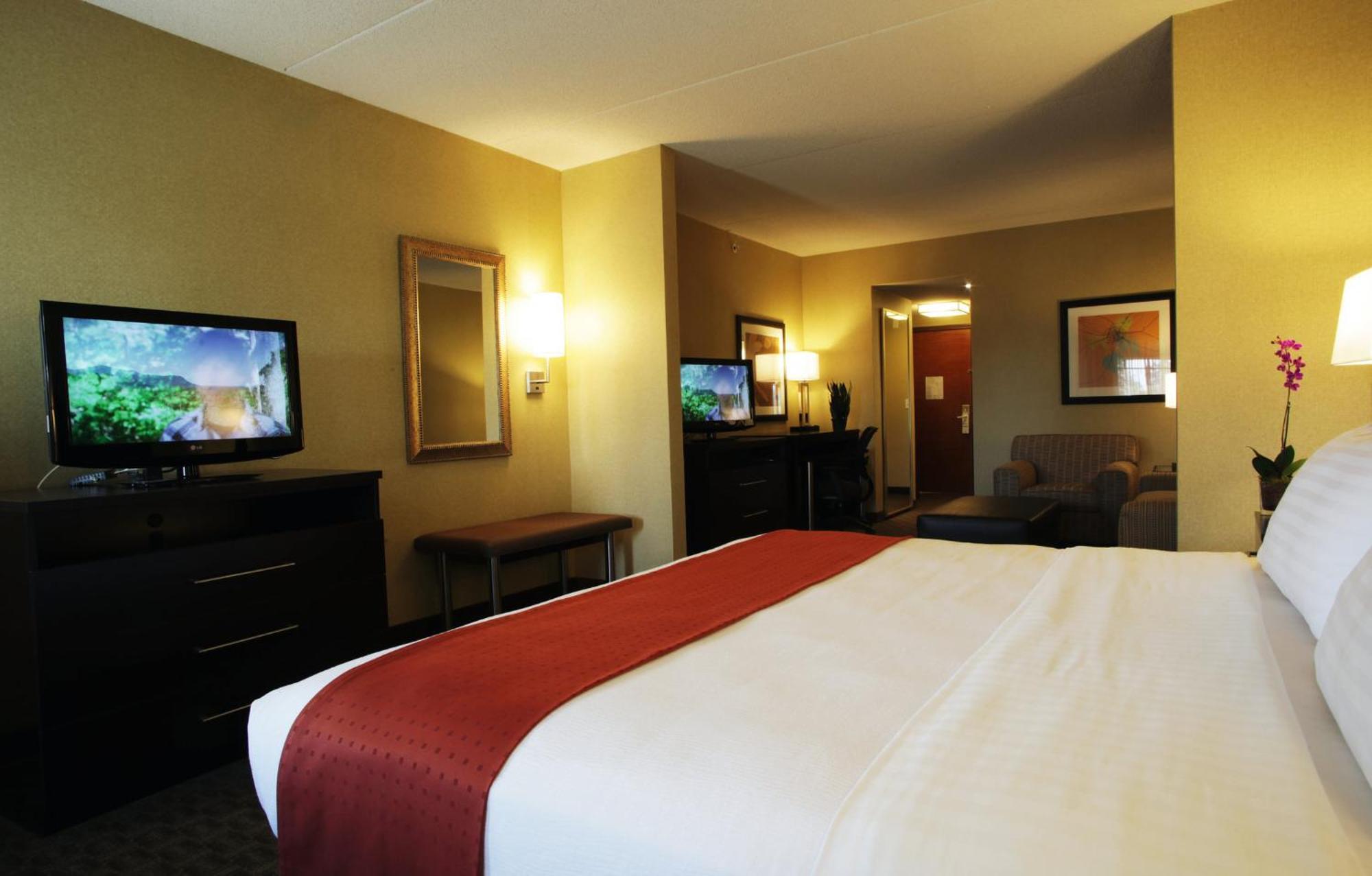 Holiday Inn Phoenix/Chandler By Ihg Exterior photo